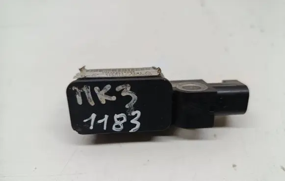 Ford Mondeo Mk III Airbag deployment crash/impact sensor 1S7T14B342AD 1S7B14B342AD