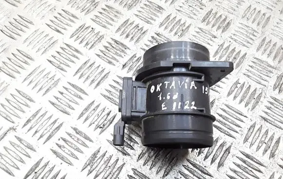Skoda Octavia Mk3 (5E) Mass air flow meter 04L906461B