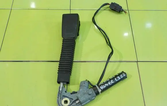 Land Rover Range Rover L322 Front seatbelt 7H42F61202AAW ZAPINKA