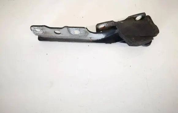 Mitsubishi Lancer Engine bonnet/hood hinges