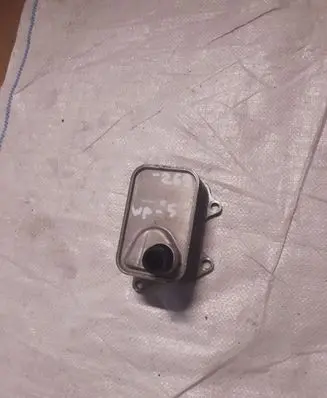 Volkswagen PASSAT B8 Gearbox / Transmission oil cooler 