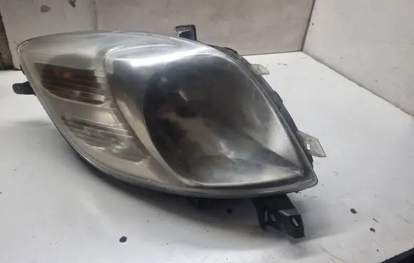 Toyota Yaris Headlight/headlamp 89900737 811500D120 17502A011A