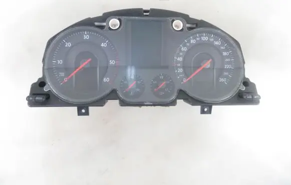 Volkswagen PASSAT B6 Speedometer (instrument cluster) 3C0920871