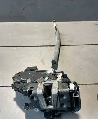Jaguar XF X250 Rear door lock 7H5A26412AC 979592 A048317