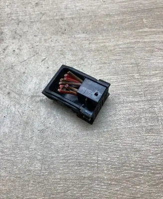 BMW 5 F10 F11 Plug wire 7564134 17193271