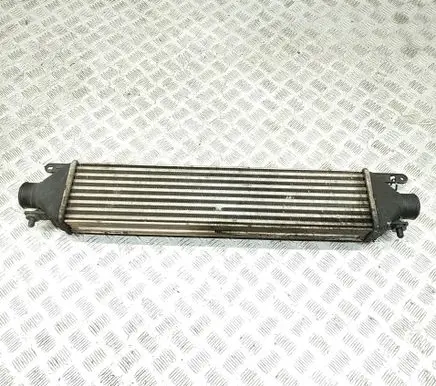 Alfa Romeo Giulietta Intercooler radiator 50532811