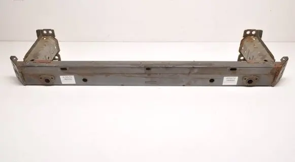 Toyota Avensis T270 Front bumper support beam 