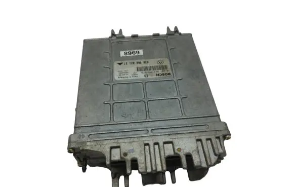 Volkswagen PASSAT B5 Engine control unit/module 028906021DT 0281001555