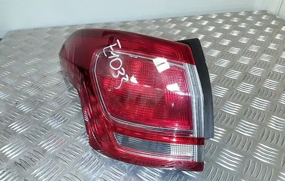 Ford B-MAX Rear/tail lights av1113405ag