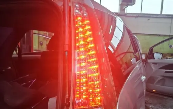 Mitsubishi Grandis Rear/tail lights IMPRK1557498