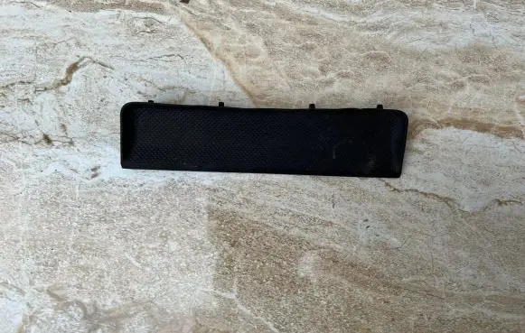 Audi A4 Allroad B9 Panel drawer/shelf pad 8113419