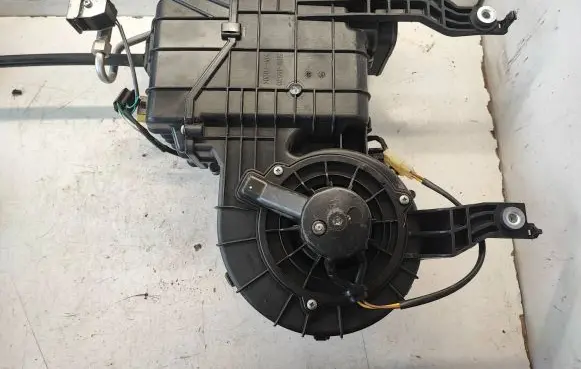 Renault Trafic II (X83) Interior heater climate box assembly 8200006922A 00037008768 51100A0370F