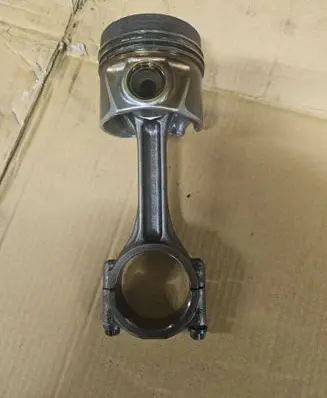 Volkswagen Golf VII Piston 04lav4 0171a