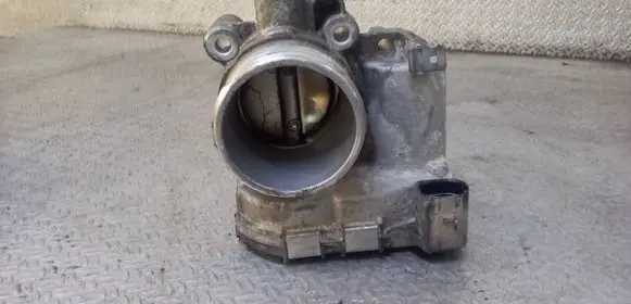 Ford Fusion Throttle valve 8A6G9F991AC 0280750532
