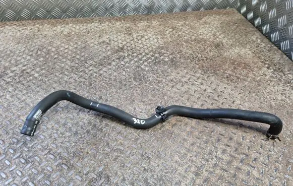 Volvo XC40 Engine coolant pipe/hose 32222095