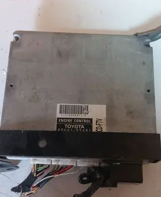 Toyota Avensis T250 Engine control unit/module 8966105691