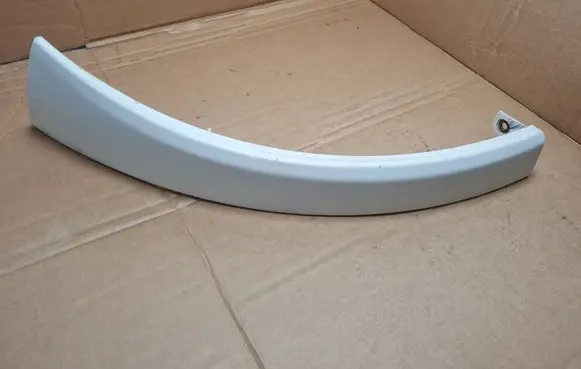 Under headlight/headlamp trim