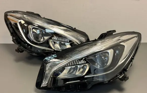 Mercedes-Benz CLA C117 X117 W117 Headlights/headlamps set Z009Q004 A1179067800 A1178206861