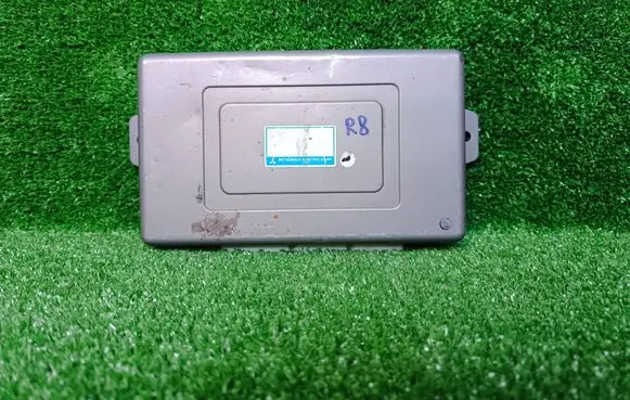 Mitsubishi Pajero ABS control unit/module MB863941