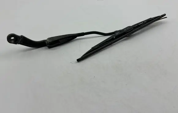 KIA Carens I Rear wiper blade 