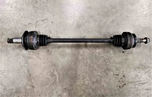 Mercedes-Benz E W212 Rear driveshaft A2113570091 V622028B