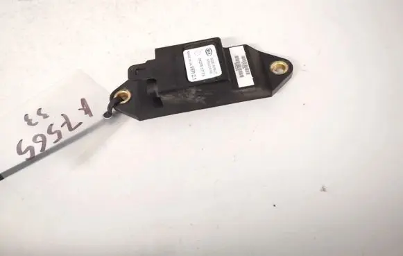 KIA Carens I Airbag deployment crash/impact sensor 0k2fe677f9