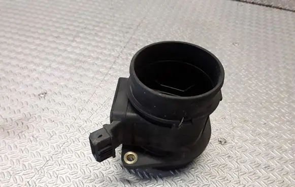 Volvo S40, V40 Mass air flow meter 7700105010B 5WK9615