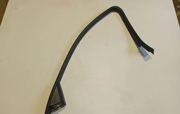 BMW 3 E90 E91 Other front door trim element 51347060206 60829010