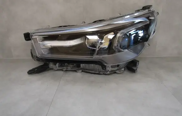 Toyota Hilux VIII Headlight/headlamp HILUX8LIFTFULLLED