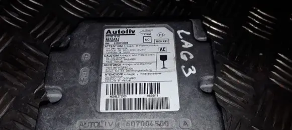Renault Laguna III Airbag control unit/module 285586520R