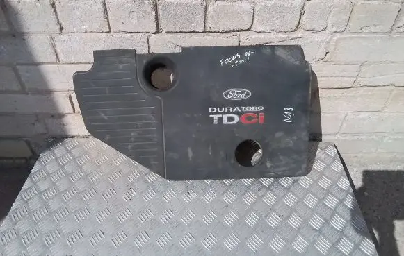 Ford Focus Engine cover (trim)