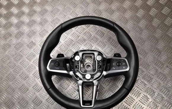 BMW 2 Active Tourer U06 Steering wheel 8747646