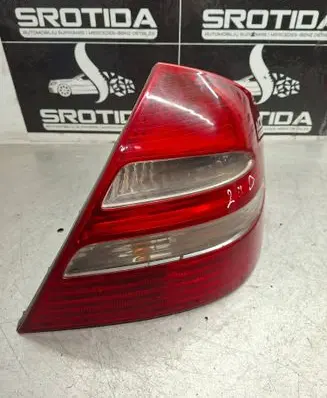 Mercedes-Benz E W211 Rear/tail lights 334008