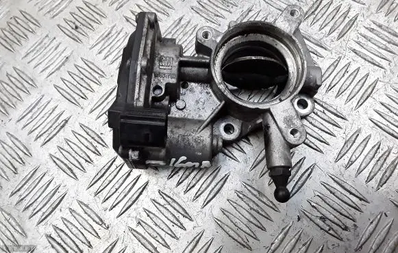 Opel Insignia A Throttle valve 50569200 55564164