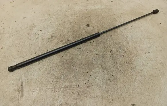Audi A4 S4 B7 8E 8H Front bonnet/hood damper/strut 8E0823359A