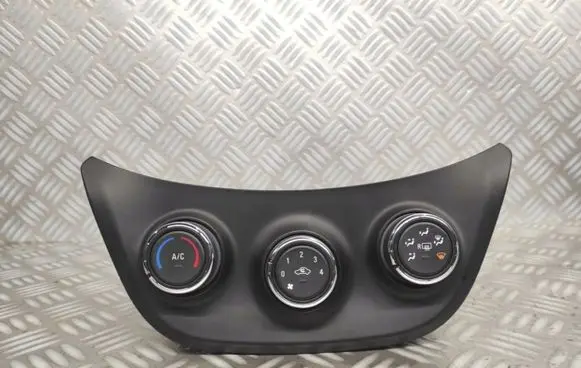 Opel Karl Climate control unit 42479608