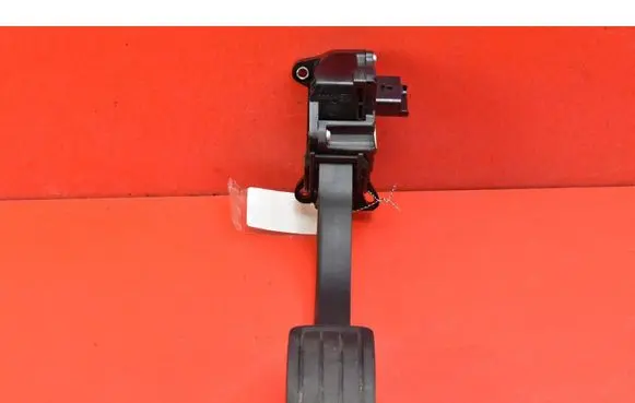 Peugeot 308 Accelerator throttle pedal 9674829180