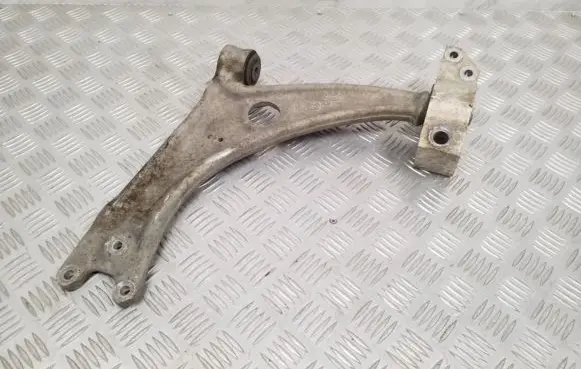 Volkswagen PASSAT B6 Front lower control arm/wishbone BFAT06