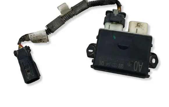 Toyota RAV 4 (XA40) Trunk lid opening control unit 891B20W030