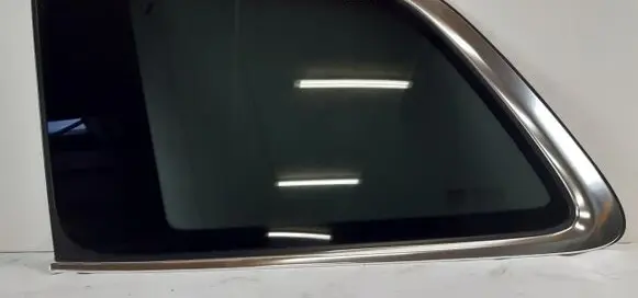 Volvo XC90 Rear side window ACM100