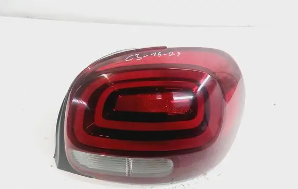 Rear/tail lights