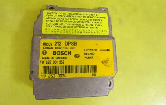 Mitsubishi Carisma Airbag control unit/module 0285001232