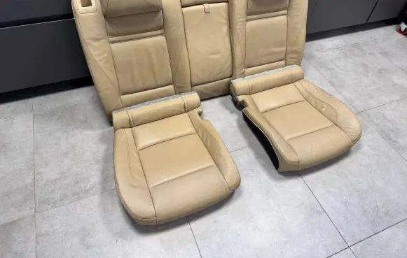 Rear seat