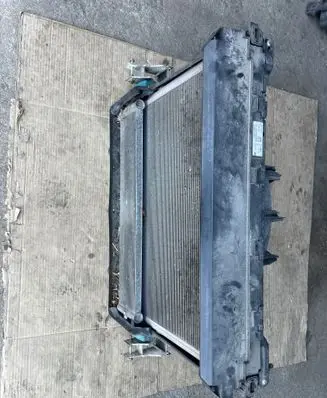 BMW 5 G30 G31 G38 Radiator set 7953400 22828110 LC215001
