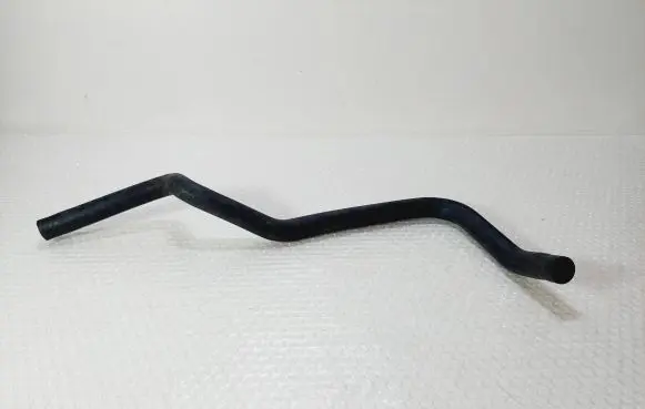 Audi A6 S6 C4 4A Engine coolant pipe/hose 4A0121109