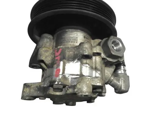 Mercedes-Benz CLK A208 C208 Power steering pump A0054661701
