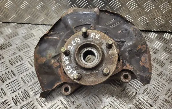 Subaru Legacy Front wheel hub