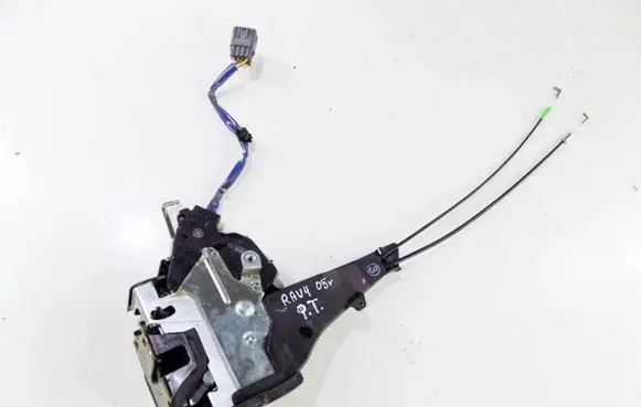 Audi A3 S3 8P Rear door lock