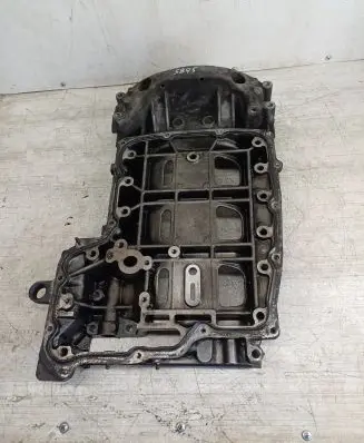 Oil sump