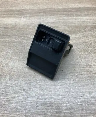 BMW 5 E34 Light switch 38813706 138400